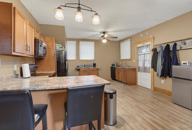 3918 Delmar Avenue, Cheviot, OH 45211