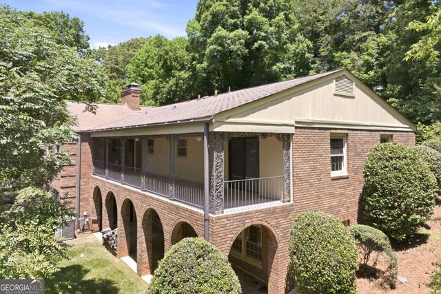 257 Club Drive, Gainesville, GA 30506