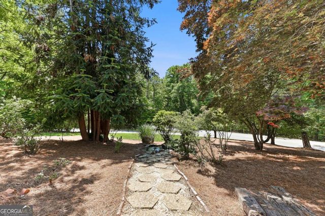257 Club Drive, Gainesville, GA 30506