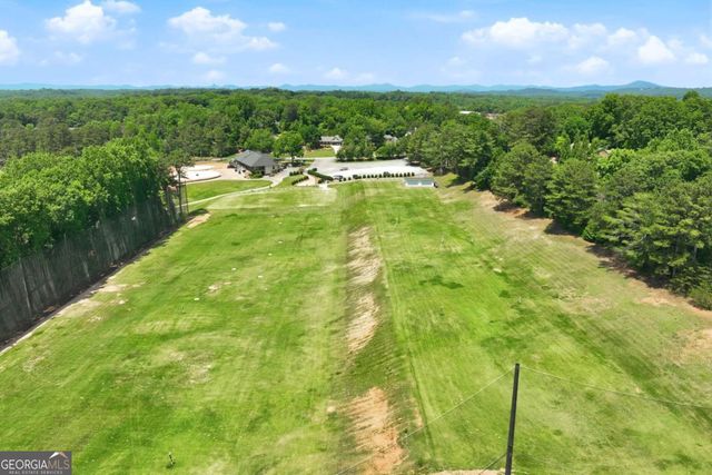 257 Club Drive, Gainesville, GA 30506