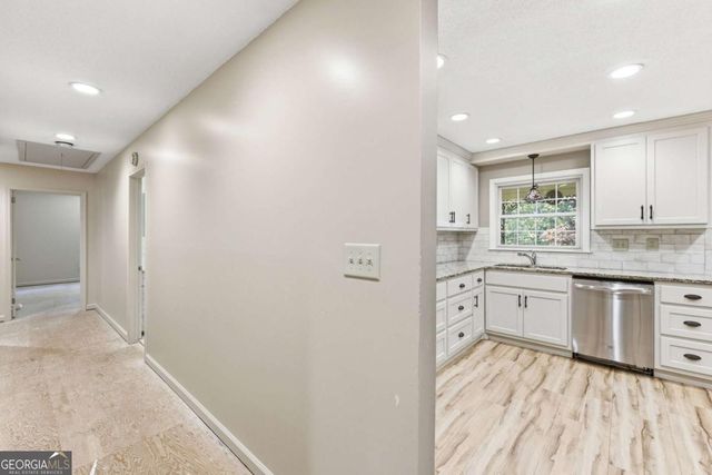 257 Club Drive, Gainesville, GA 30506