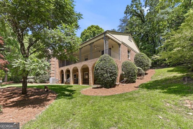 257 Club Drive, Gainesville, GA 30506