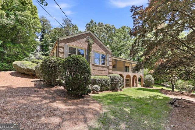 257 Club Drive, Gainesville, GA 30506