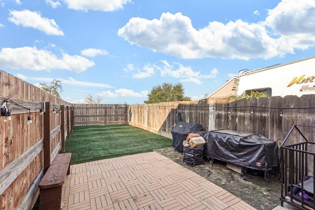 3512 Riverside Dr, Riverbank, CA 95367