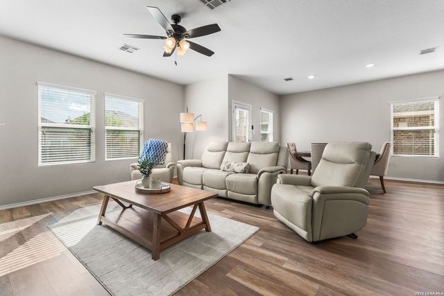 245 HANOVER PL, Cibolo, TX 78108