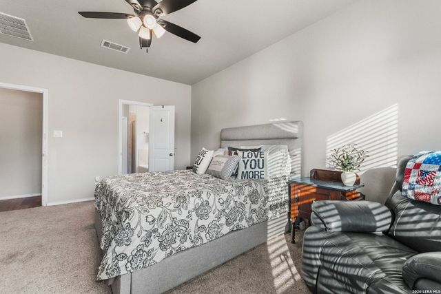245 HANOVER PL, Cibolo, TX 78108