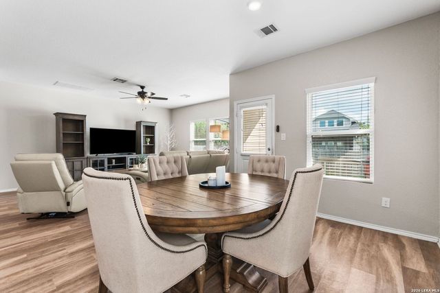 245 HANOVER PL, Cibolo, TX 78108