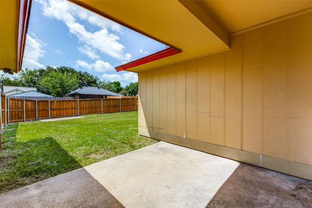 1308 Choctaw Drive, Mesquite, TX 75149