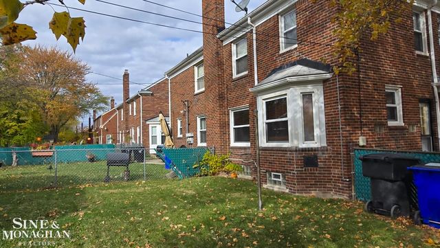 21820-28 Moross Rd Road, Detroit, MI 48236