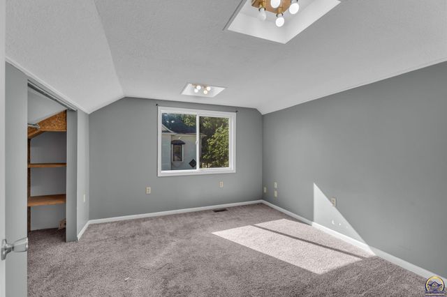 2600 SE Michigan AVE, Topeka, KS 66605