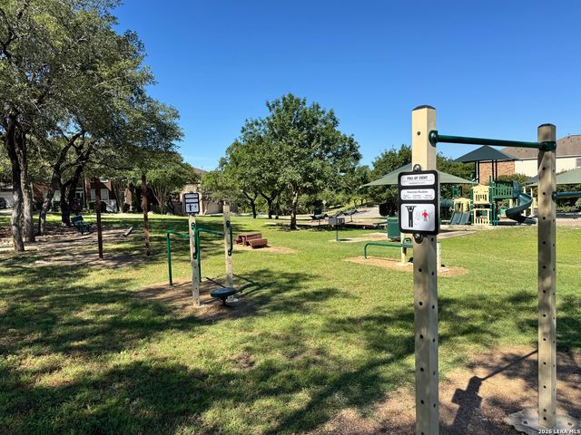 718 Wildgrove Ln, San Antonio, TX 78258