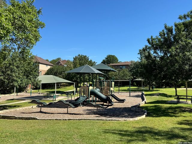 718 Wildgrove Ln, San Antonio, TX 78258