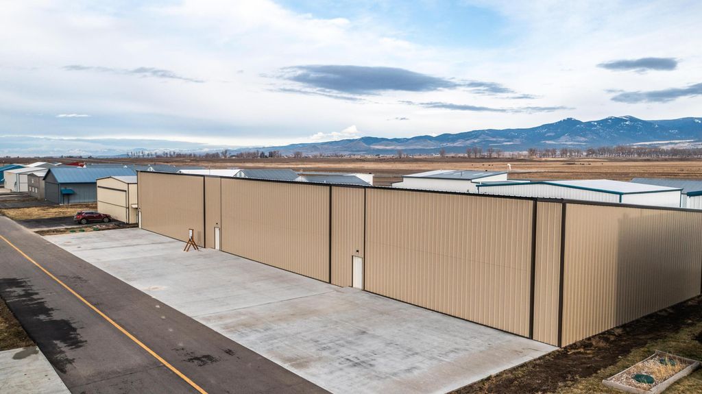 200 Airport Road E-154s, E-176s, E-196s, Hamilton, MT 59840