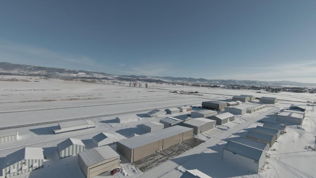 200 Airport Road E-154s, E-176s, E-196s, Hamilton, MT 59840 photo 19