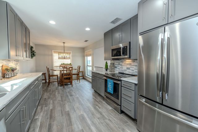 3103 Upcreek Alley 67, Strawn, TX 76475