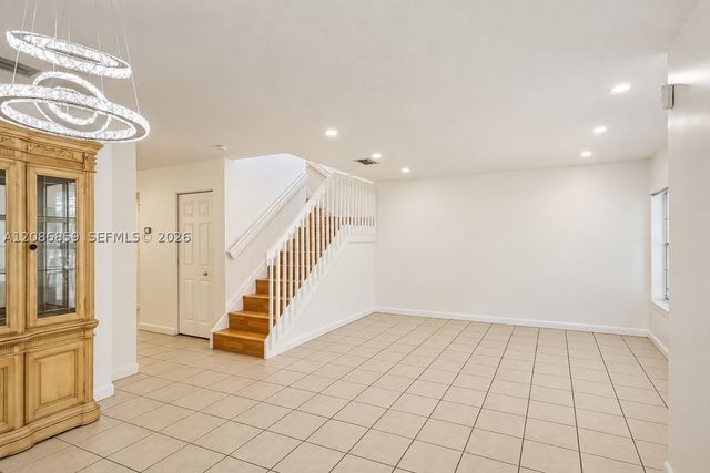 16525 SW 97th Ter, Miami, FL 33196