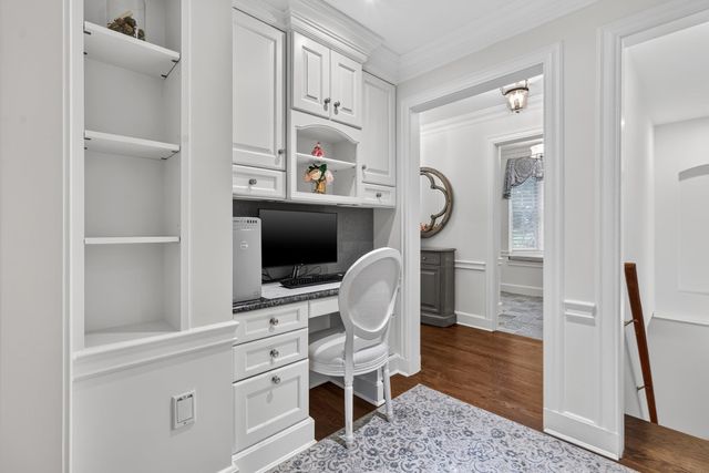 97 Arnold Road, Wellesley, MA 02481