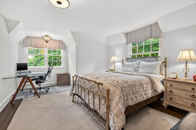 97 Arnold Road, Wellesley, MA 02481
