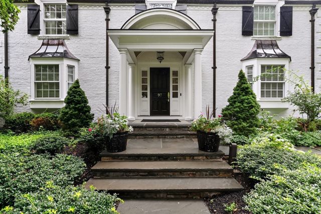 97 Arnold Road, Wellesley, MA 02481