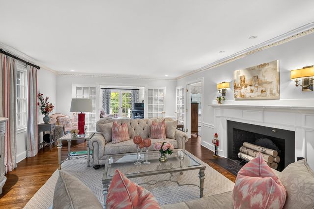 97 Arnold Road, Wellesley, MA 02481