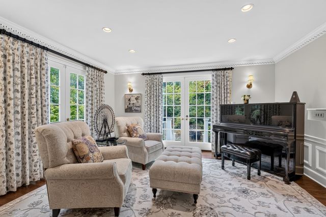 97 Arnold Road, Wellesley, MA 02481