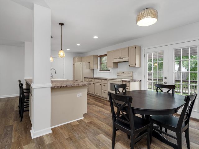 3941 Loch Drive, Highland Twp, MI 48357