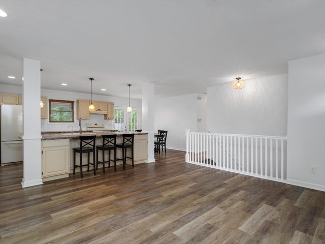 3941 Loch Drive, Highland Twp, MI 48357