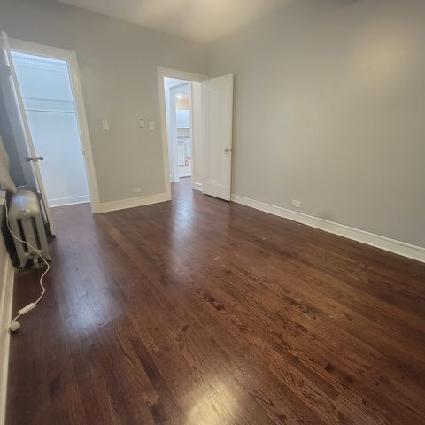 5632 N Rockwell Street, Chicago, IL 60659