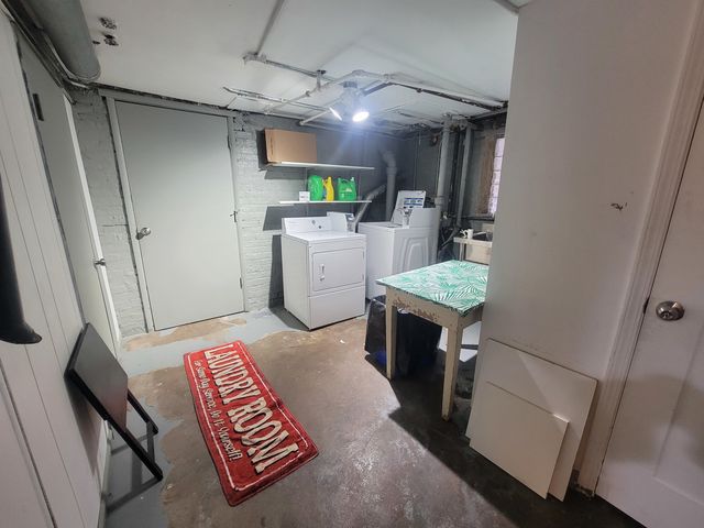 5632 N Rockwell Street, Chicago, IL 60659