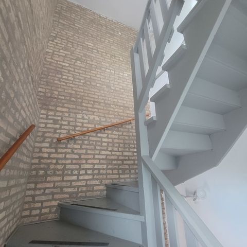 5632 N Rockwell Street, Chicago, IL 60659