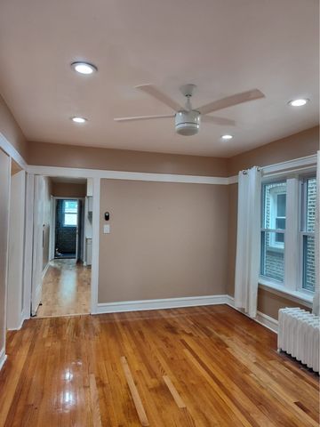 5632 N Rockwell Street, Chicago, IL 60659