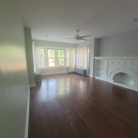5632 N Rockwell Street, Chicago, IL 60659