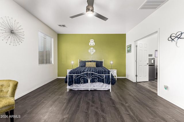 28384 N DESERT NATIVE Street, San Tan Valley, AZ 85143