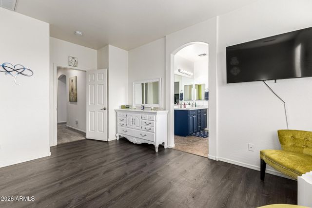 28384 N DESERT NATIVE Street, San Tan Valley, AZ 85143