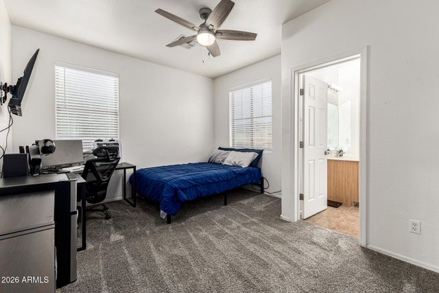 28384 N DESERT NATIVE Street, San Tan Valley, AZ 85143