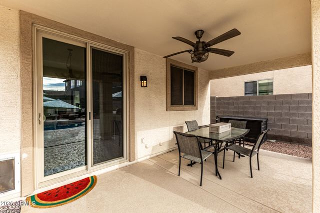 28384 N DESERT NATIVE Street, San Tan Valley, AZ 85143