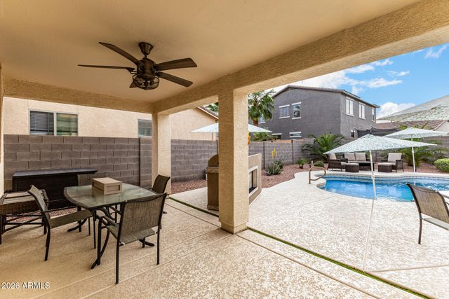 28384 N DESERT NATIVE Street, San Tan Valley, AZ 85143