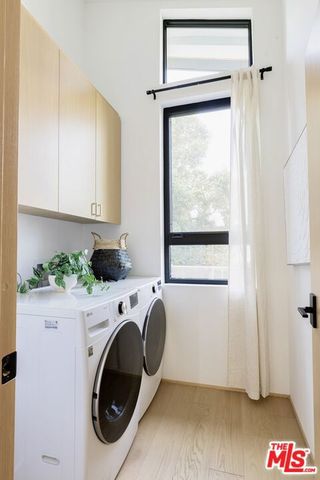 9064 Harland Avenue, West Hollywood, CA 90069