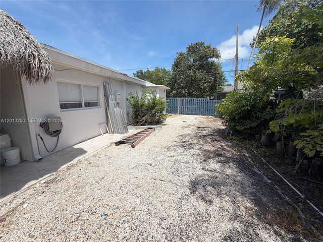 214 NE 108th Back Unit, Miami, FL 33161