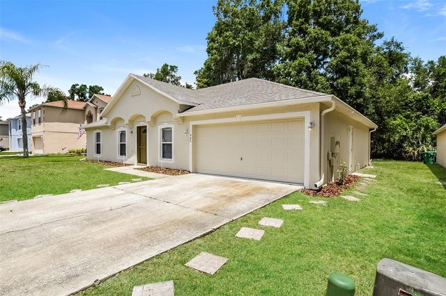 949 CASCADES PARK TRAIL, Deland, FL 32720