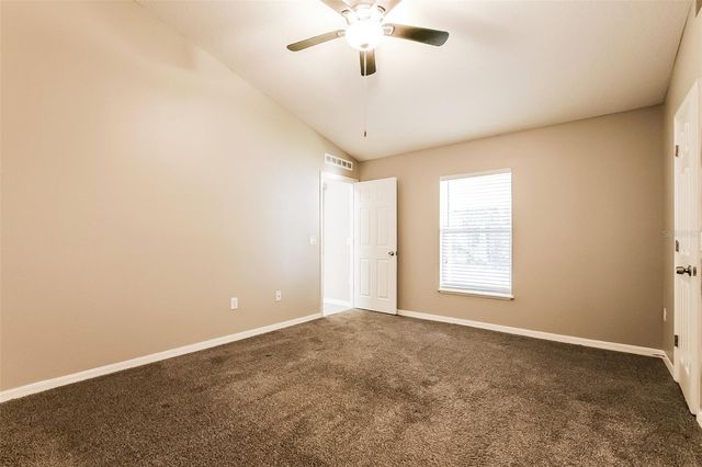 949 CASCADES PARK TRAIL, Deland, FL 32720