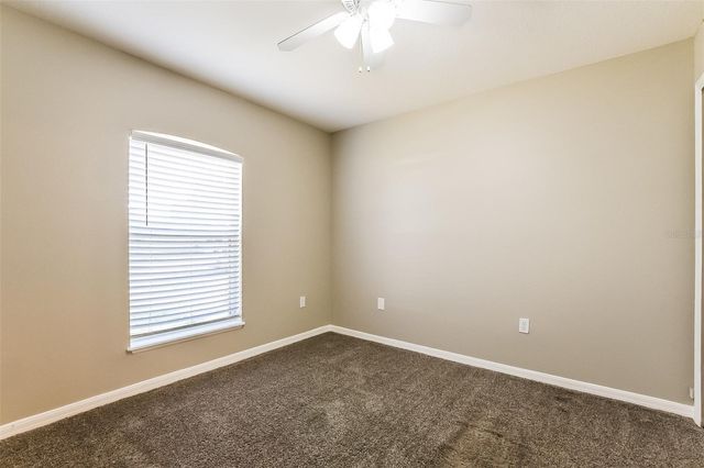 949 CASCADES PARK TRAIL, Deland, FL 32720