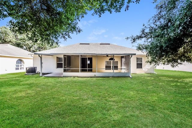 949 CASCADES PARK TRAIL, Deland, FL 32720