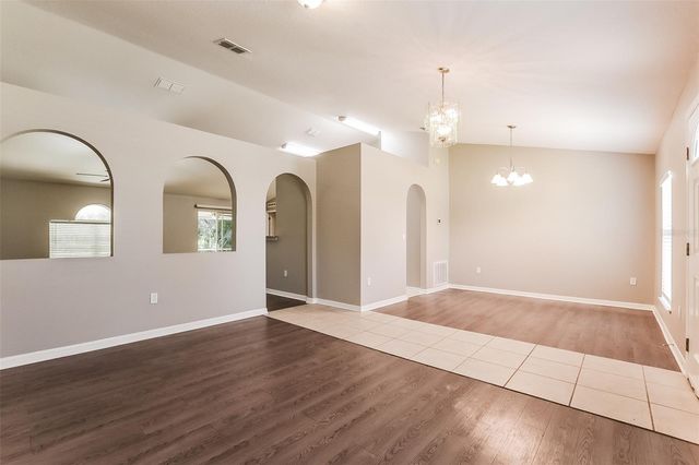 949 CASCADES PARK TRAIL, Deland, FL 32720