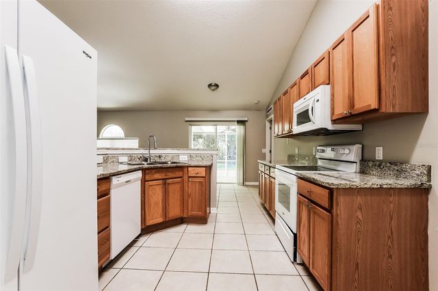 949 CASCADES PARK TRAIL, Deland, FL 32720