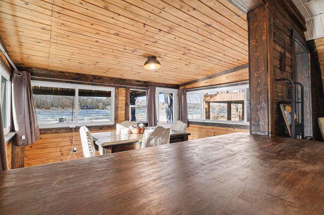 642 Swains Lake Drive, Pulaski Twp, MI 49237