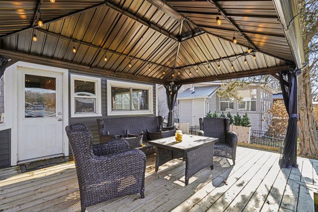 642 Swains Lake Drive, Pulaski Twp, MI 49237