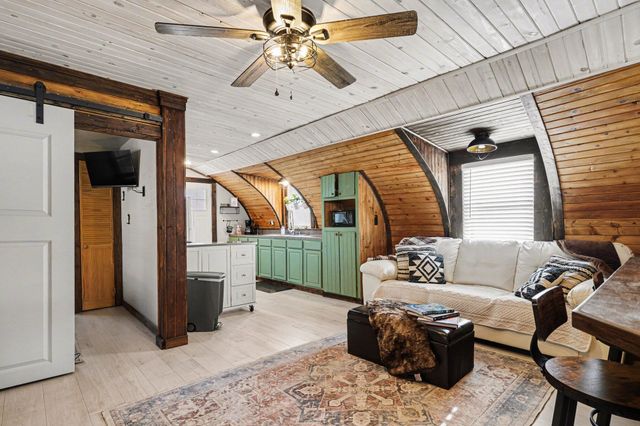 642 Swains Lake Drive, Pulaski Twp, MI 49237