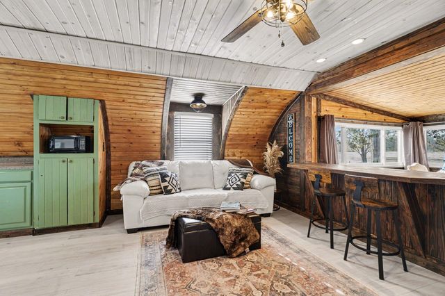 642 Swains Lake Drive, Pulaski Twp, MI 49237