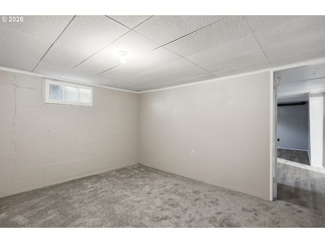 923 FULTON St, Wasco, OR 97065